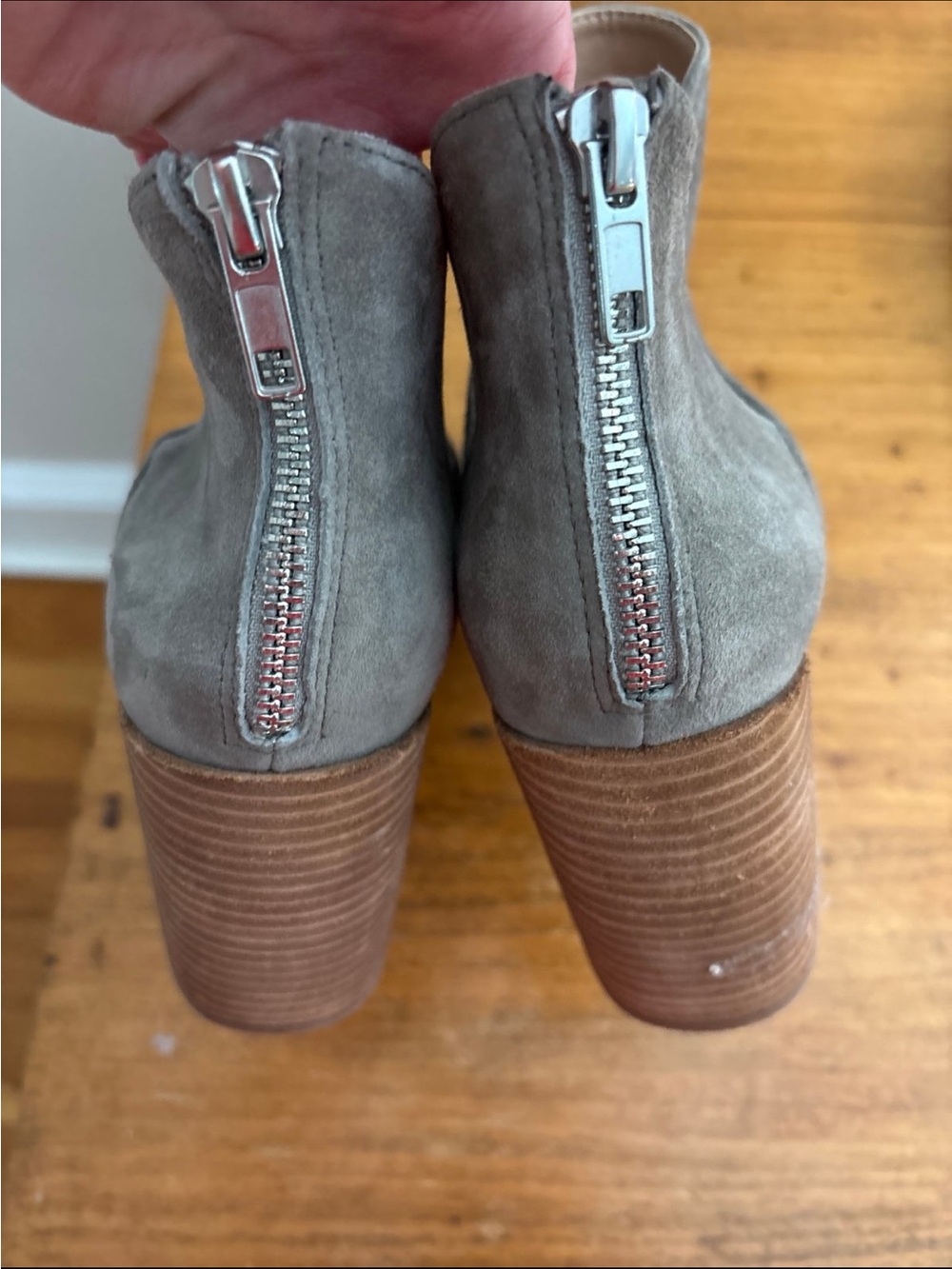 Steve Madden Gray Suede V-Cut Ankle Booties - Picture 3 of 4